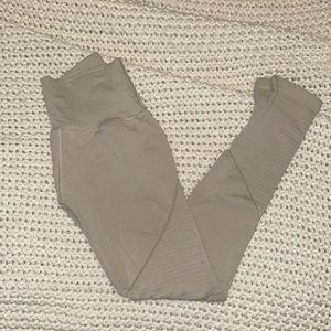 Alphalete OG Revival Leggings - Taupe